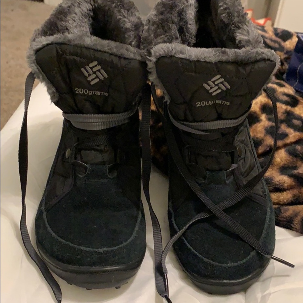 Columbia snow boots